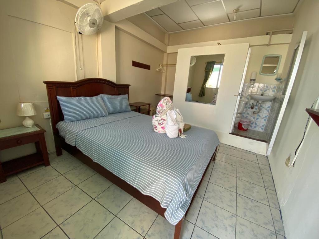 Historico Hostal Elizabeth 푸에르토아요라 외부 사진