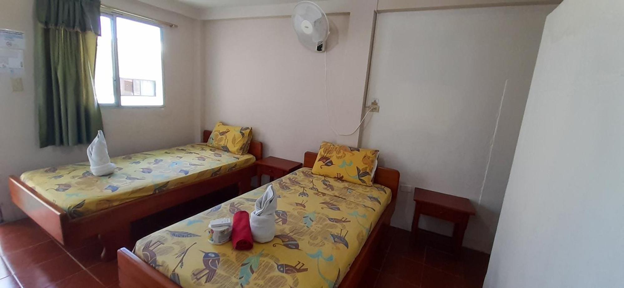 Historico Hostal Elizabeth 푸에르토아요라 외부 사진