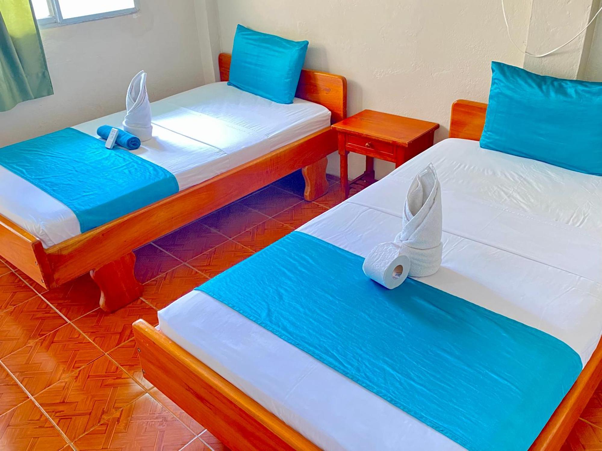 Historico Hostal Elizabeth 푸에르토아요라 외부 사진